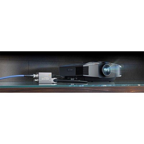 Blackmagic Design Micro Converter SDI to HDMI/No Incluye Alimentador de Corriente. Entrada de Corriente por Micro USB. Se alimenta fácilmente con Cualquier Cargador de teléfono móvil